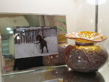 Load image into Gallery viewer, Pet urn to memorialize a best friend